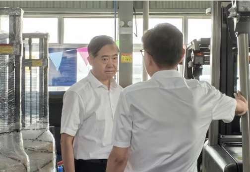 内江市委书记邹自景调研西车智能四川基地 政企协同赋能企业高质量发展